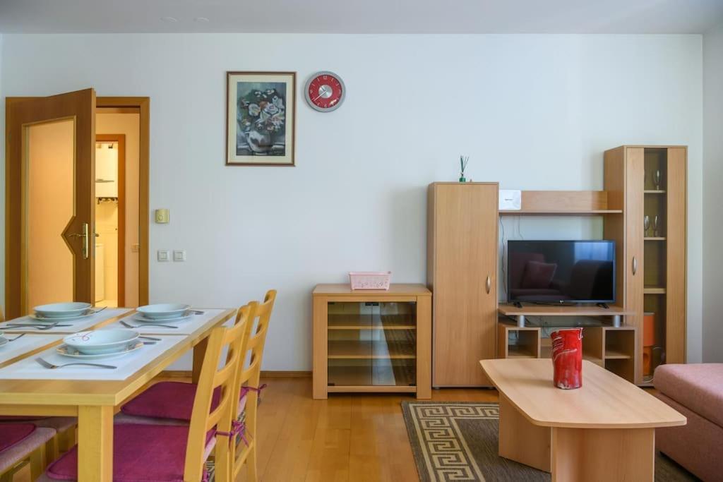 Apartment Sunce Pula Buitenkant foto