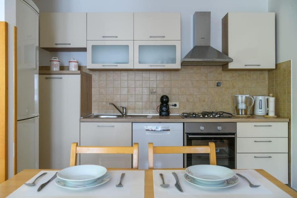 Apartment Sunce Pula Buitenkant foto
