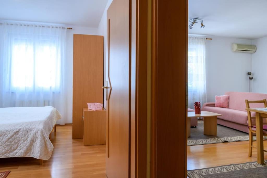 Apartment Sunce Pula Buitenkant foto