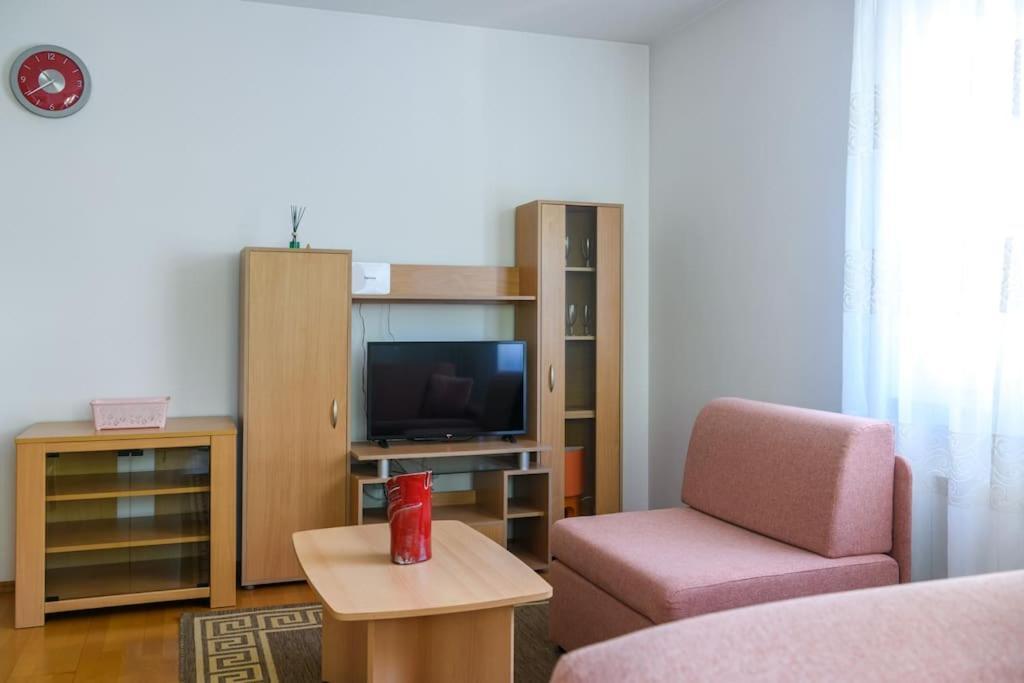 Apartment Sunce Pula Buitenkant foto